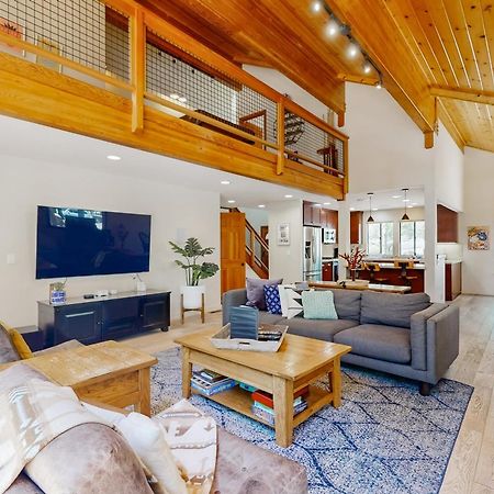 Snowpeak Oasis Villa Тръки Екстериор снимка